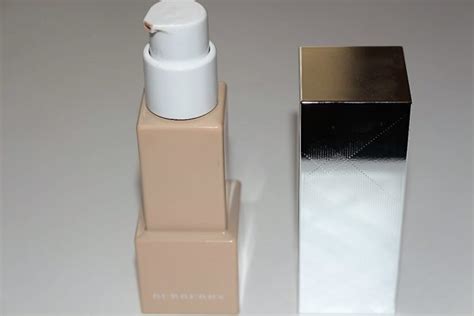 burberry ochre pircelain swatch|Burberry Bright Glow Foundation Review & Swatch .